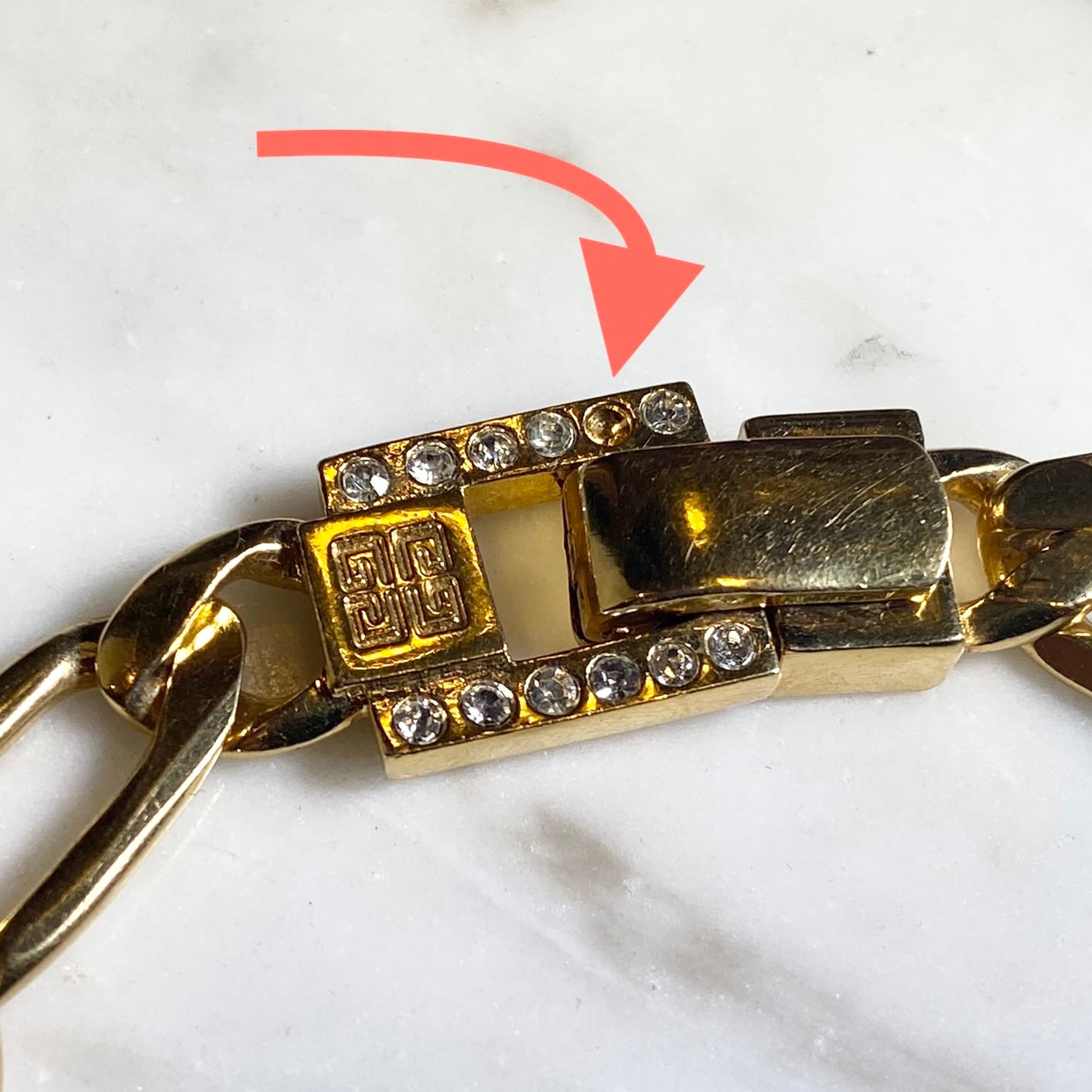 vintage GIVENCHY gold color metal wide chain necklace | NOIR ONLINE