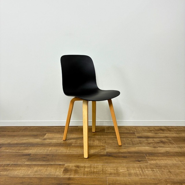 MAGIS SUBSTANCE plywood legs Chair SD5000 natural × black 1768C マジス サブスタンス プライウッド レッグス チェア ナチュラル × ブラック デザイナーズ家具 保証あり【未使用品】【200サイズ】