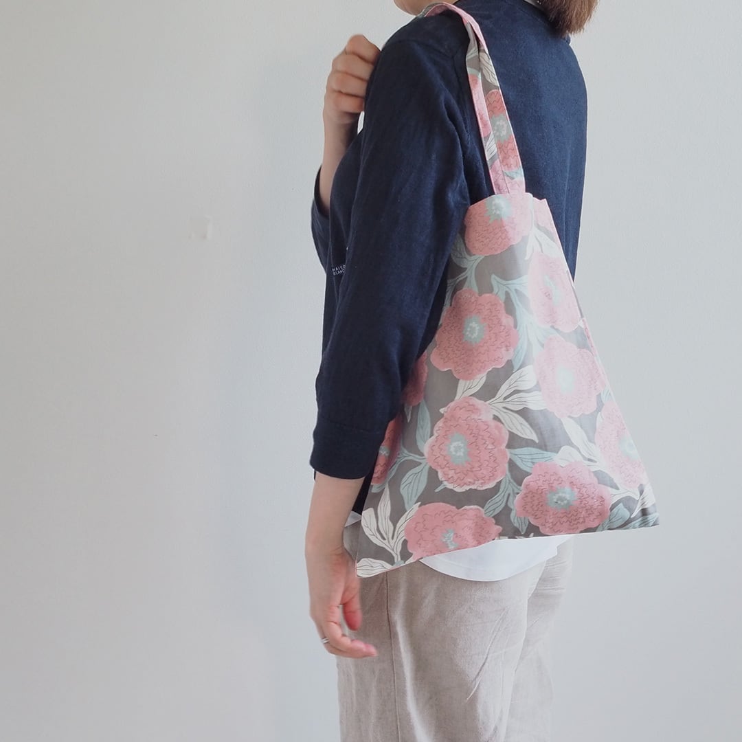 600100 綿麻両面柄グランミニョン （日本製/バッグ/バック/花柄/ドット