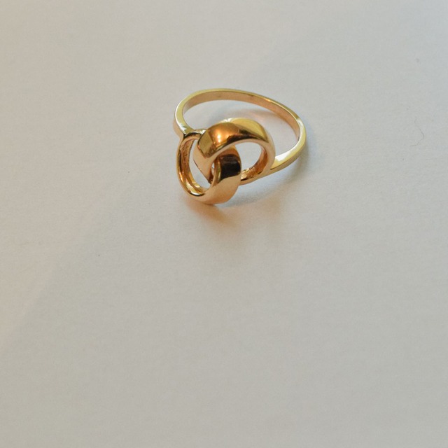 14K Gold Knot Ring