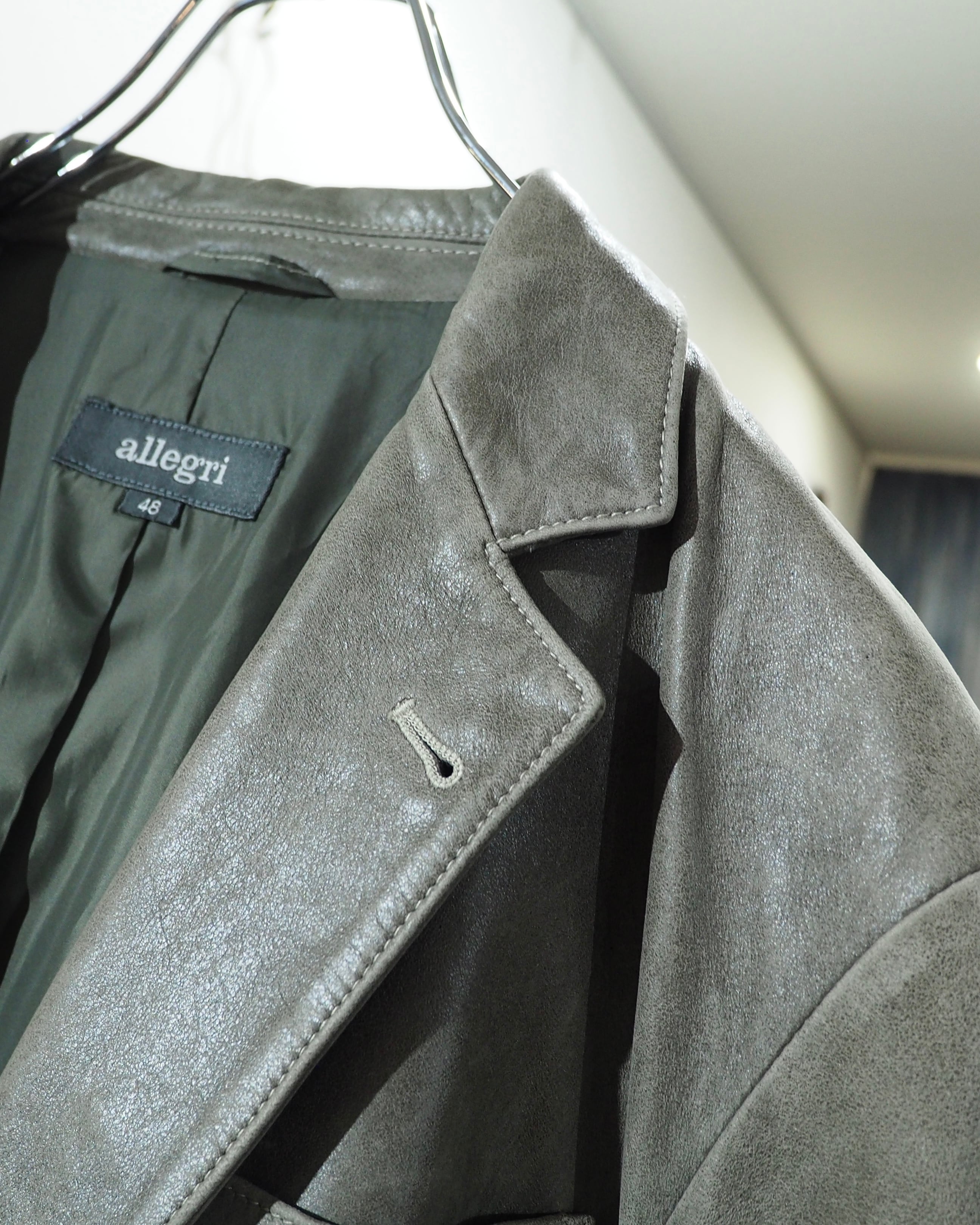 " Allegri " Beautiful Decadent Greige Color Vintage Sheep Leather Tailored Jacket