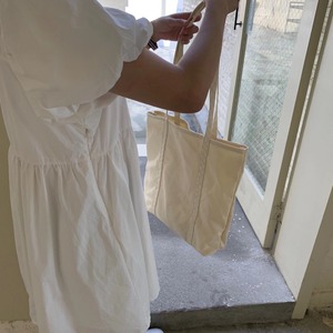 シンプルトートバッグ