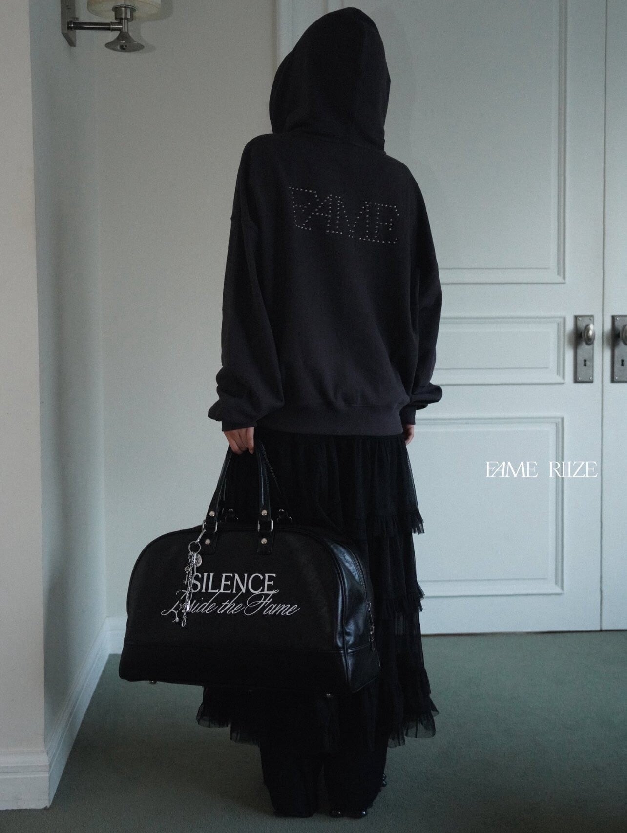 RIIZE PHOTO EXHIBITION [Silence: Inside the Fame] MD -preorder