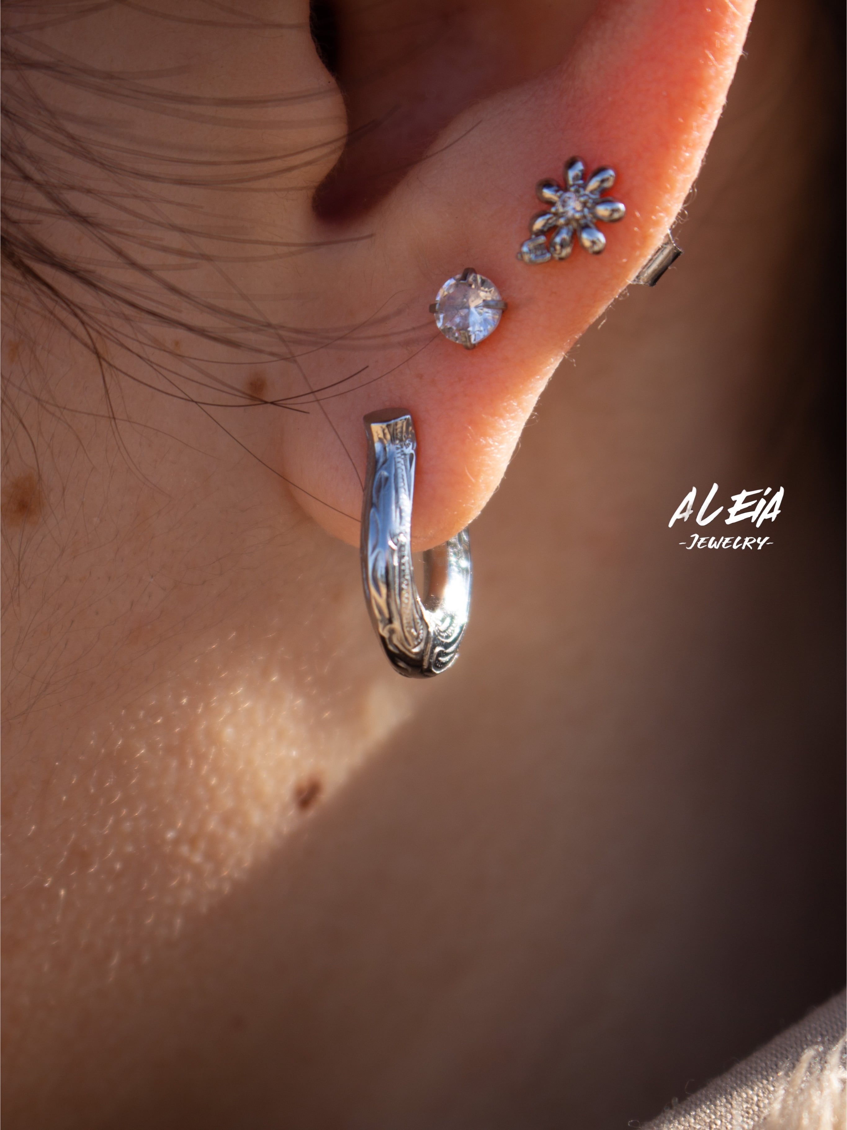 【PLOW 】Screw Pierce シングル＋チャーム PLOW 】Screw Pierce シングル＋チャーム