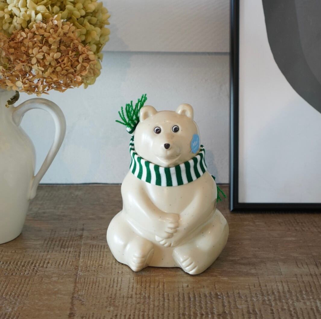 しろくま貯金箱 Polar Bear Money Box (グリーン) | Nature