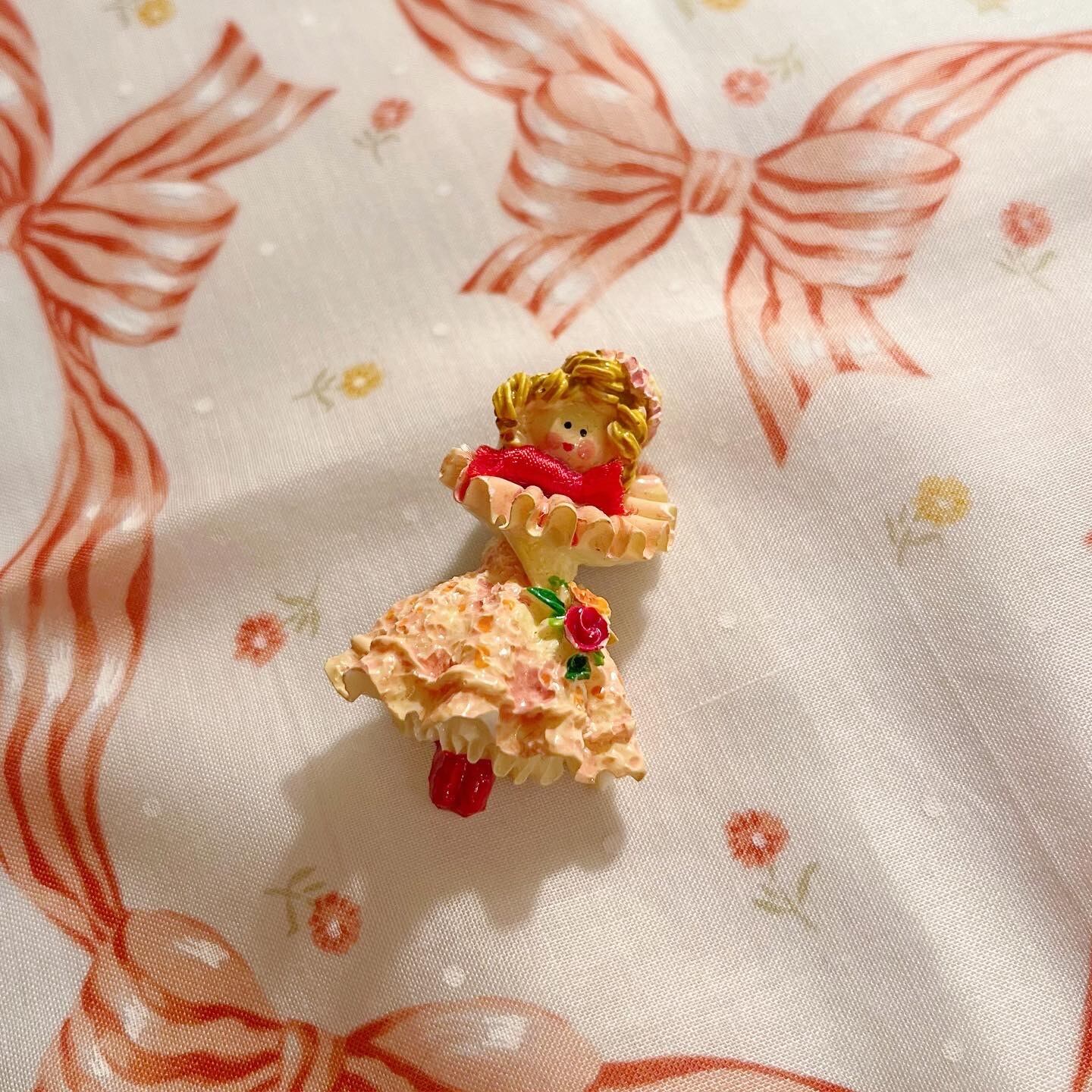 flower doll brooch