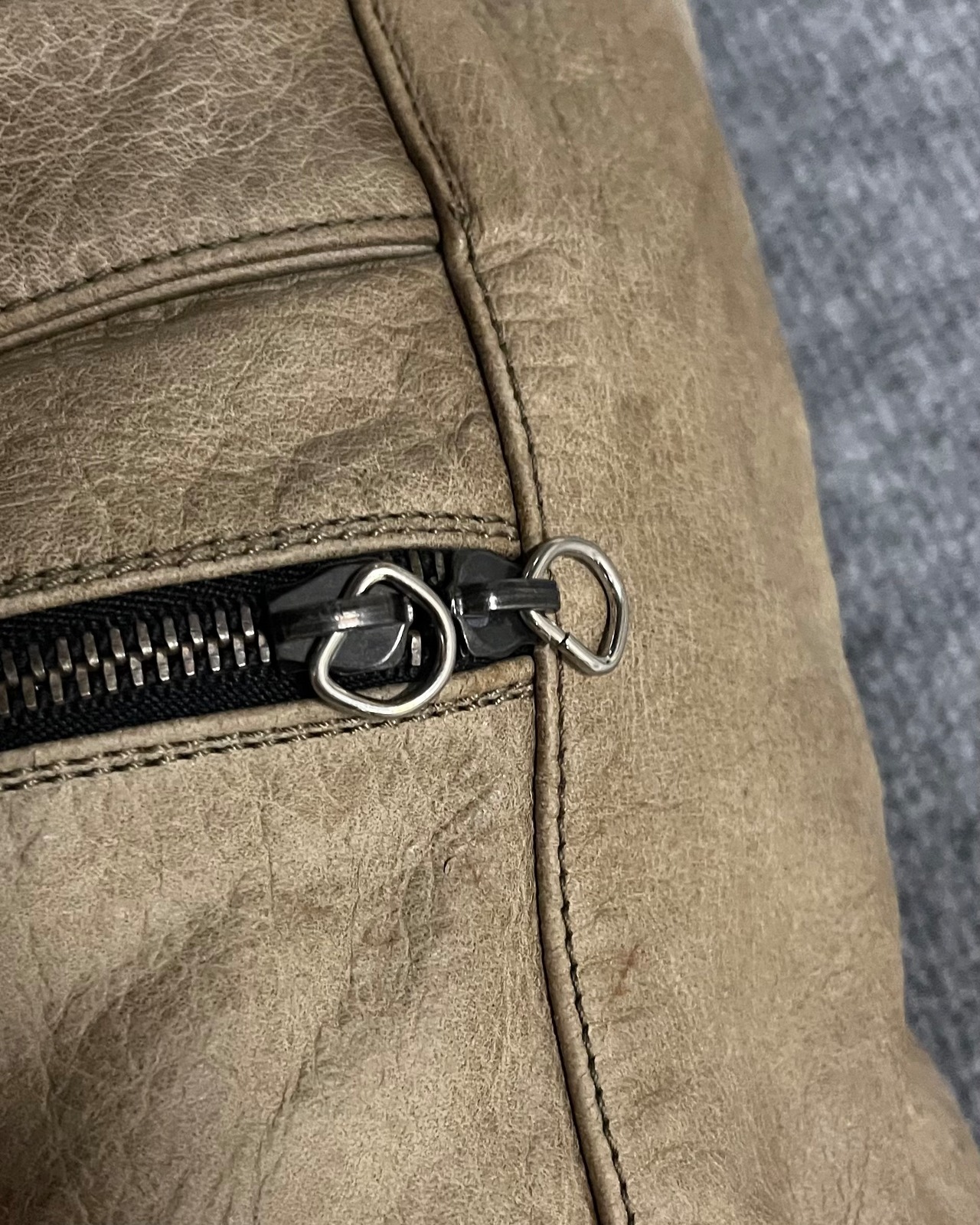 【Maison Martin Margiela】distressed leather duffle bag