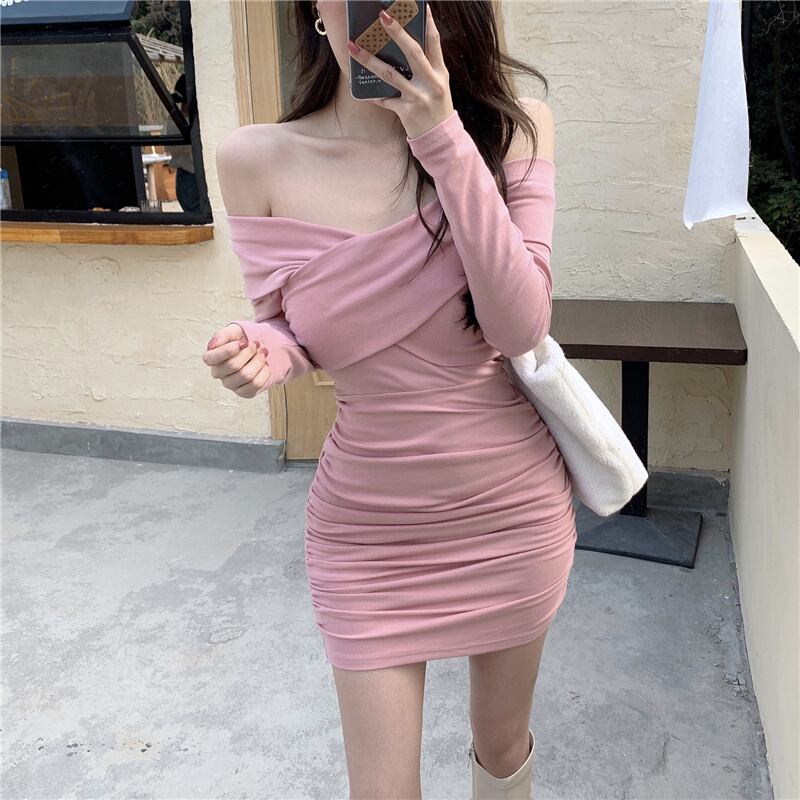 ワンショルダーVネック長袖黒ドレスレディース秋セクシータイトフィットヒップショートスカート2020新スカート ブラックストロベリース99046873246