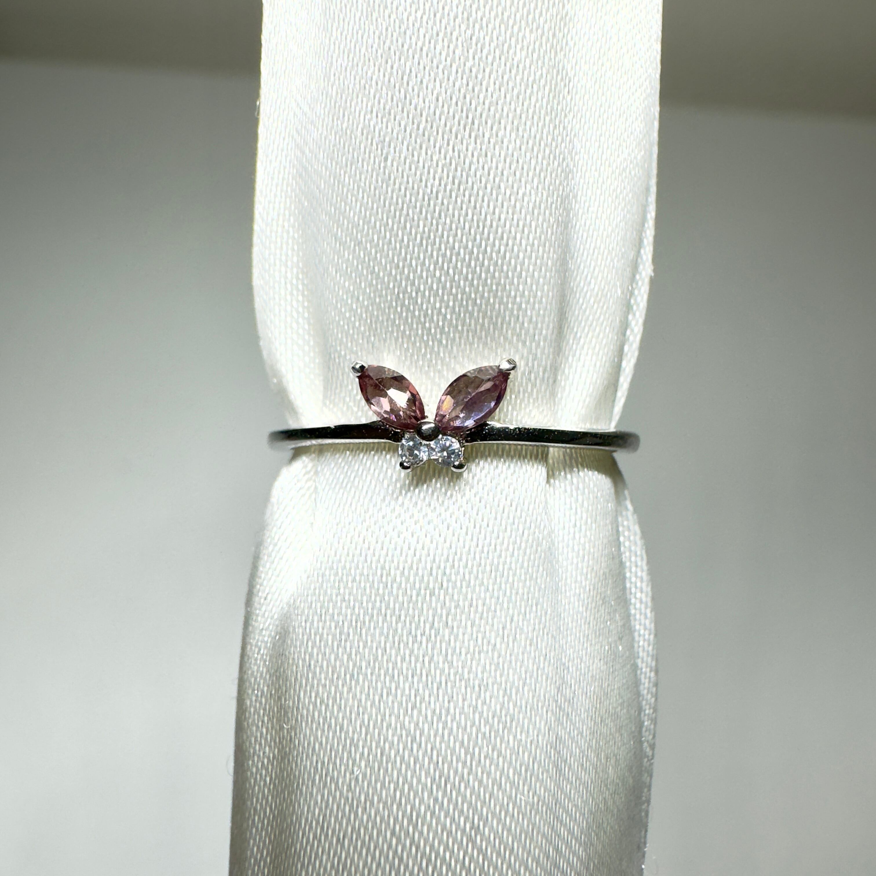 小ちょうちょring♦︎ピンクジルコン♦︎