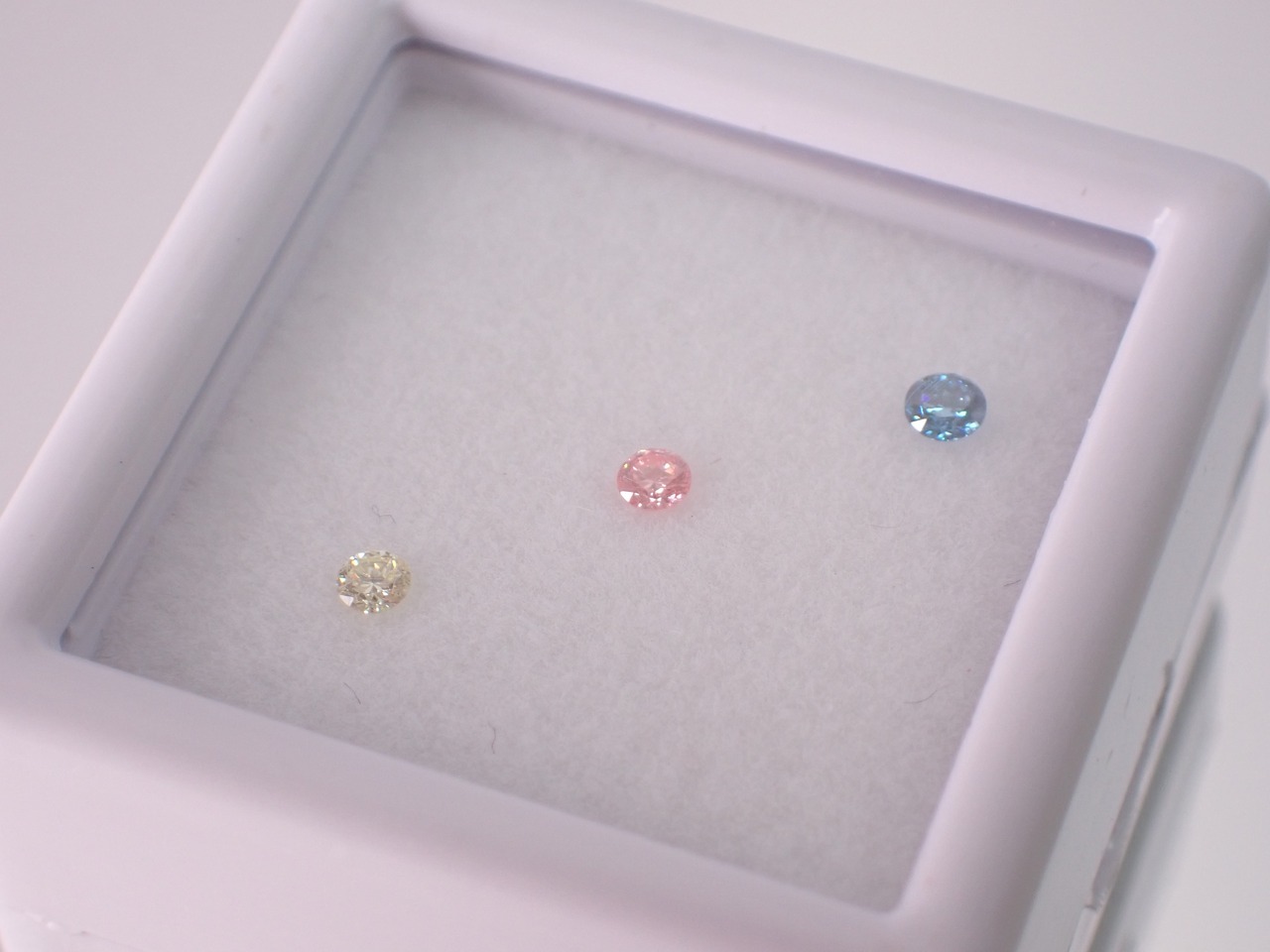 【カラーダイヤセット】ラボグロウンダイヤモンド　[D2‐63]