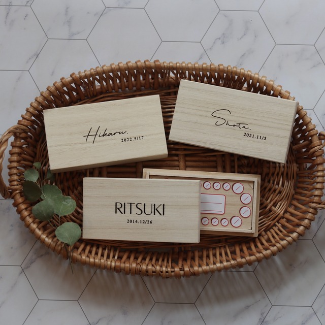 Baby tooth case - 3 font -