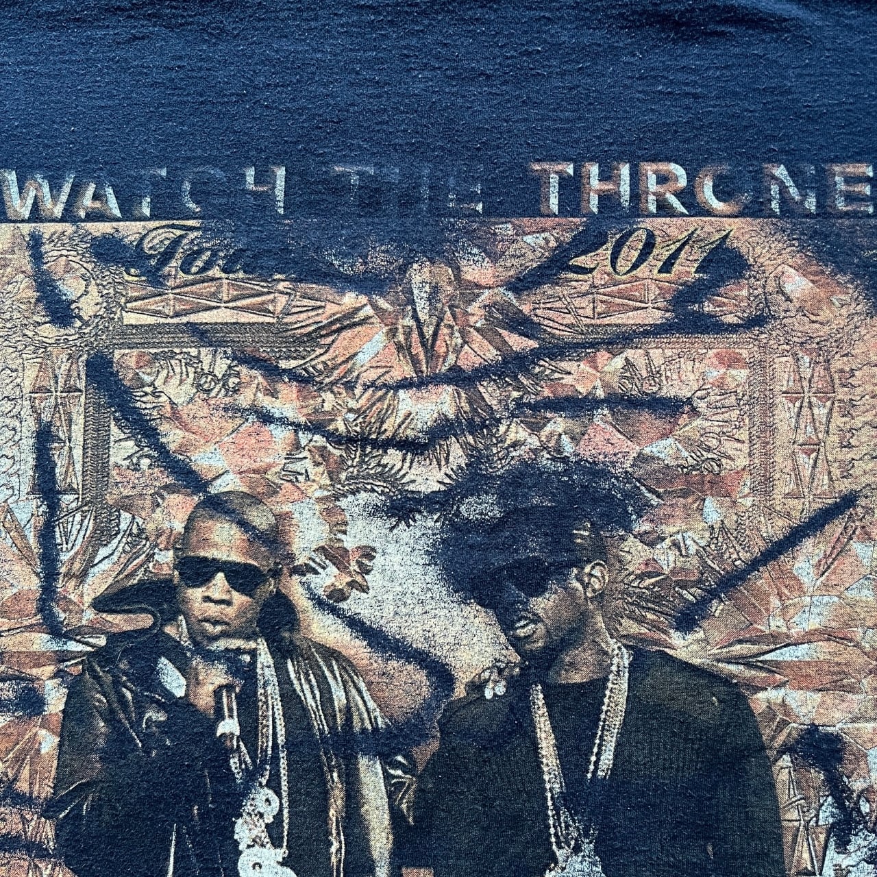 2011年製 ウォッチザスローン カニエウェスト Tシャツ Мサイズ Kanye West & Jay Z 2011 Watch The Throne Tour Rap Tee | Vintage