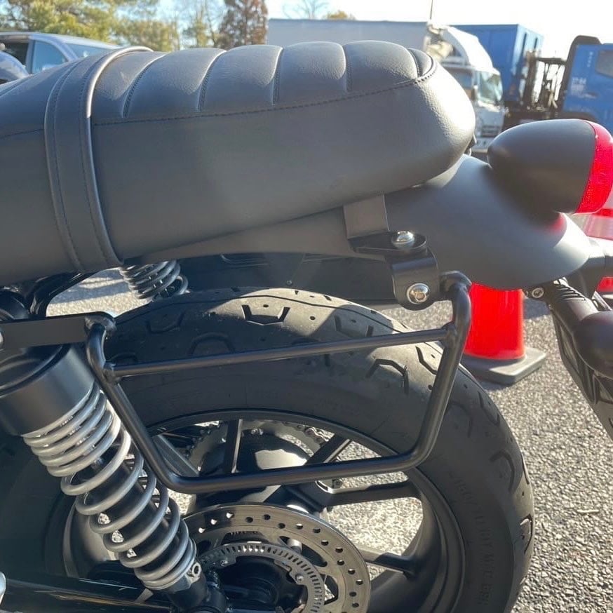TRIUMPH ボンネビルT100 T120 ストリートツイン用ブラケット 左右
