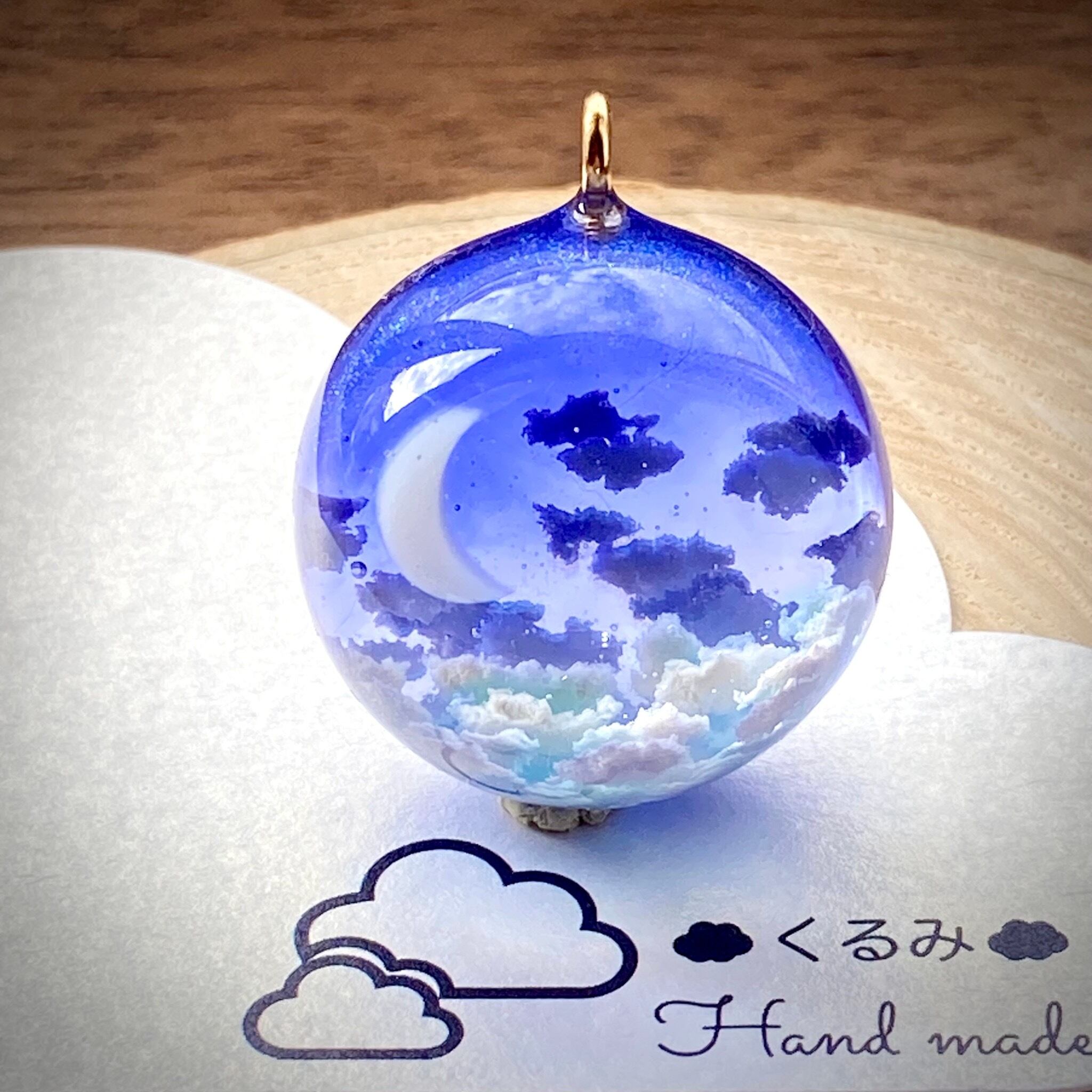 半球の雲レジン 夜空 三日月と天の川 J 大きめ27mm