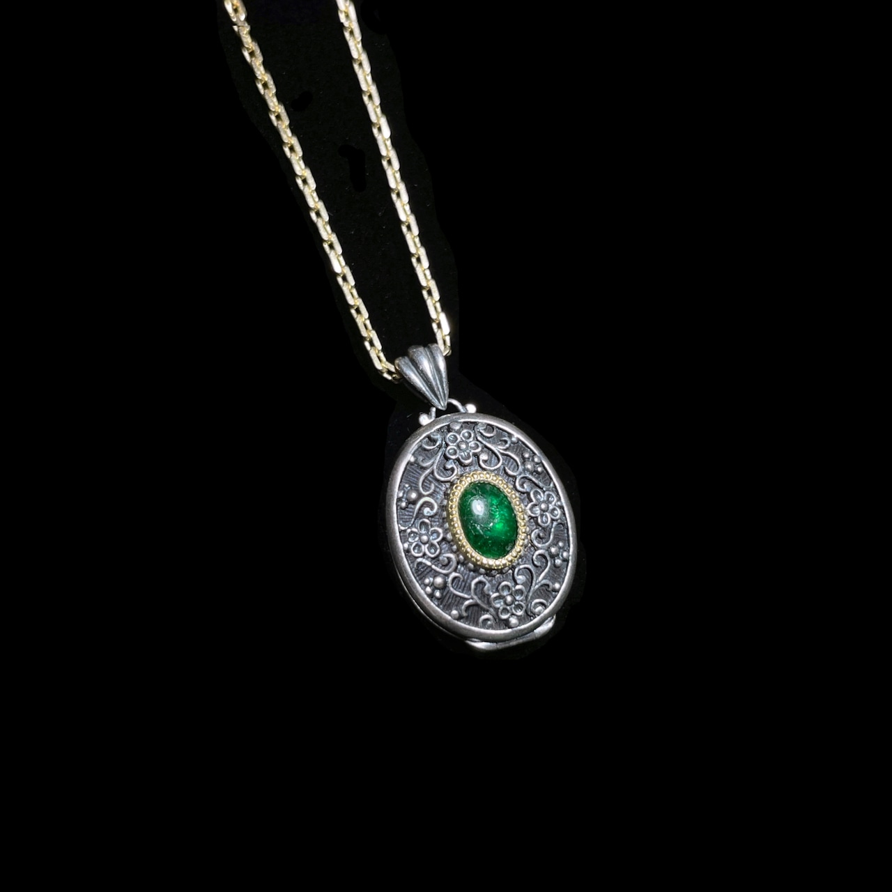 現品 Giselle|ジゼル ロケット ペンダント (K18 & SV925) エメラルド