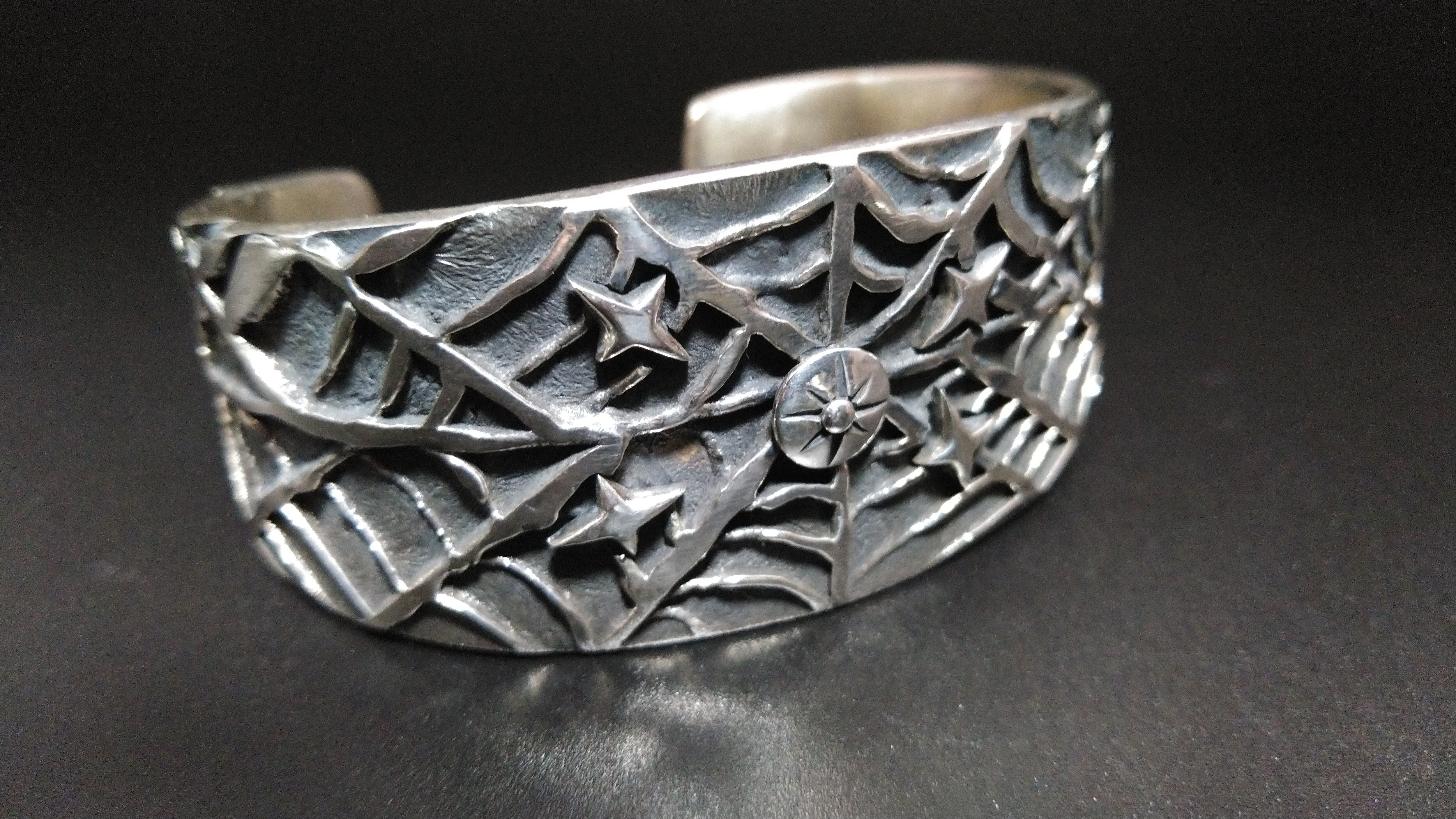 Sterling silver ナバホ族ターコイズバングル〈Wilson Begay〉 | Pay ID