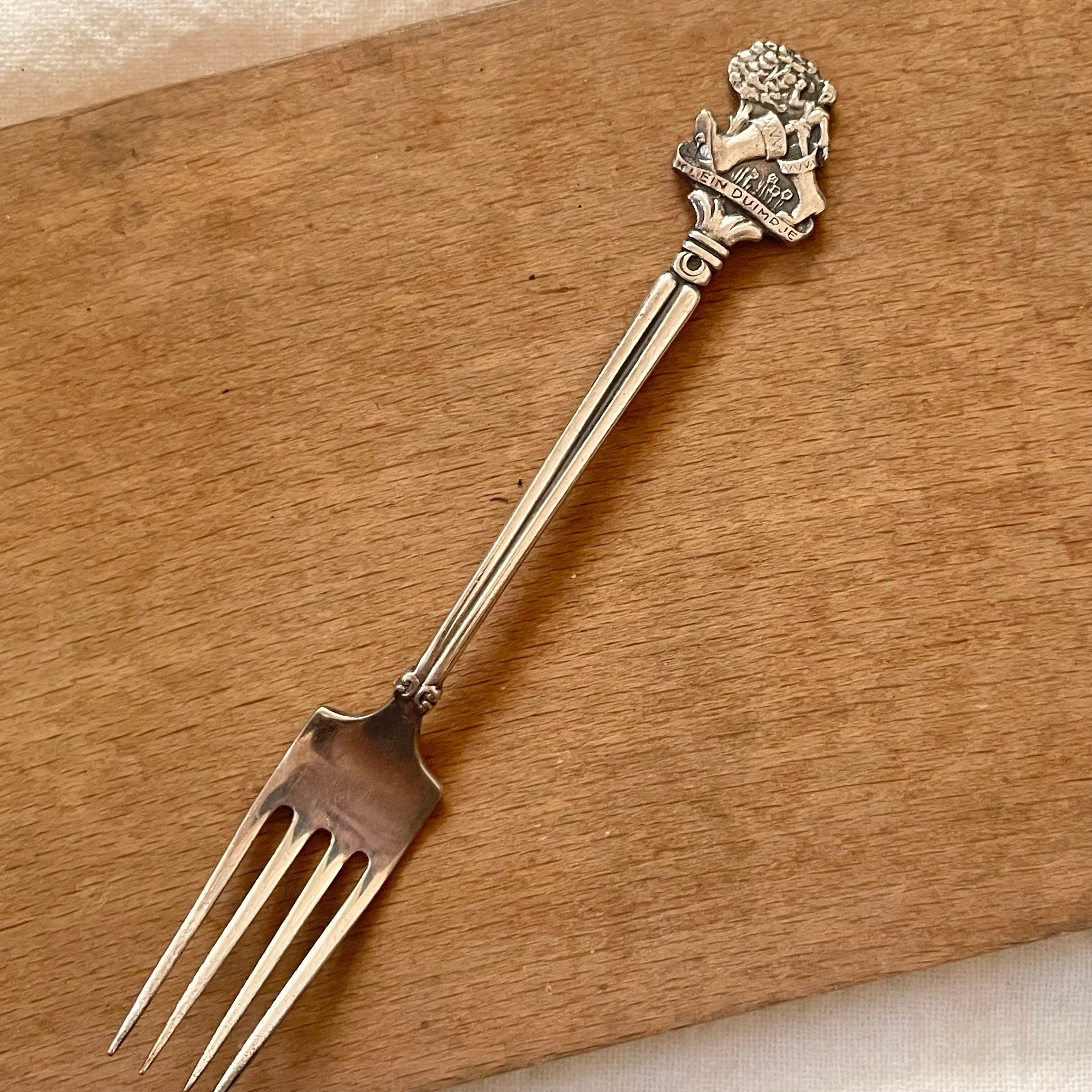 おとぎ話のフォーク