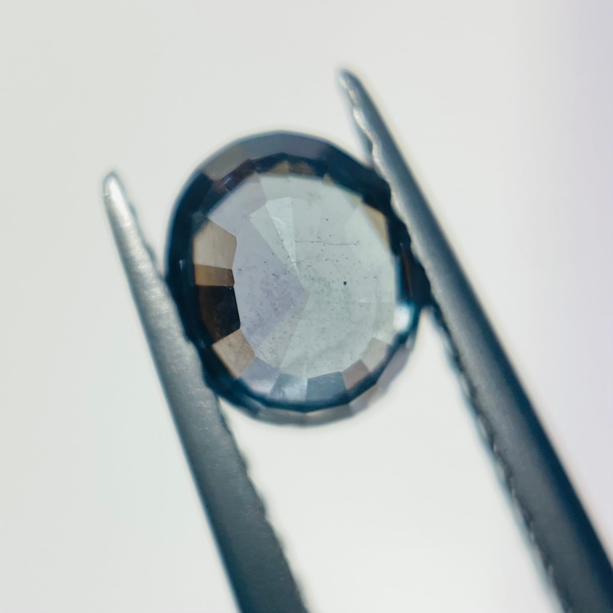 美しい秋空 ベキリーブルーガーネット