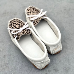 ハンドメイド本革モカシン/ホワイト×レオパード・柔らかい・大人カジュアル