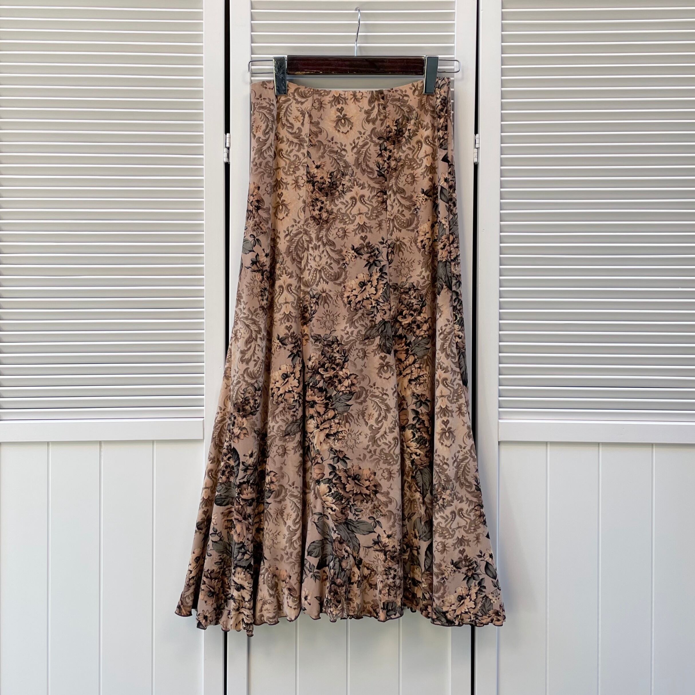 damask × floral semi-mermaid skirt〈レトロ古着 ダマスク模様 × 花柄 ...