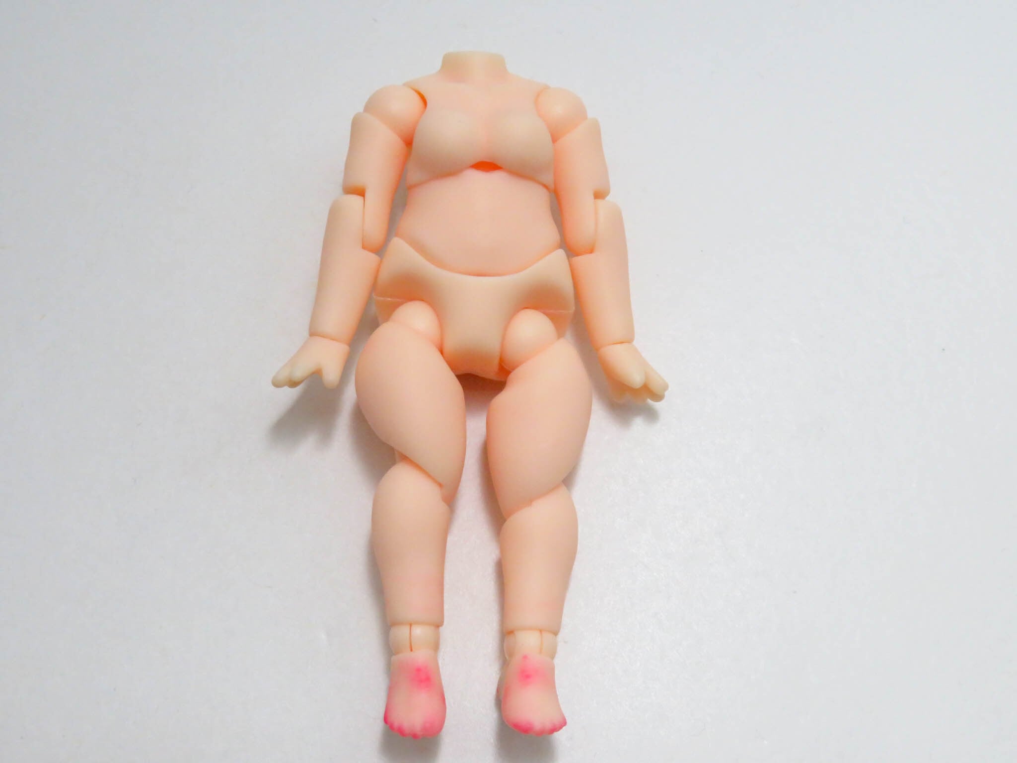 再入荷(A-ランク)ねんどろいどどーる 宝多六花 素体