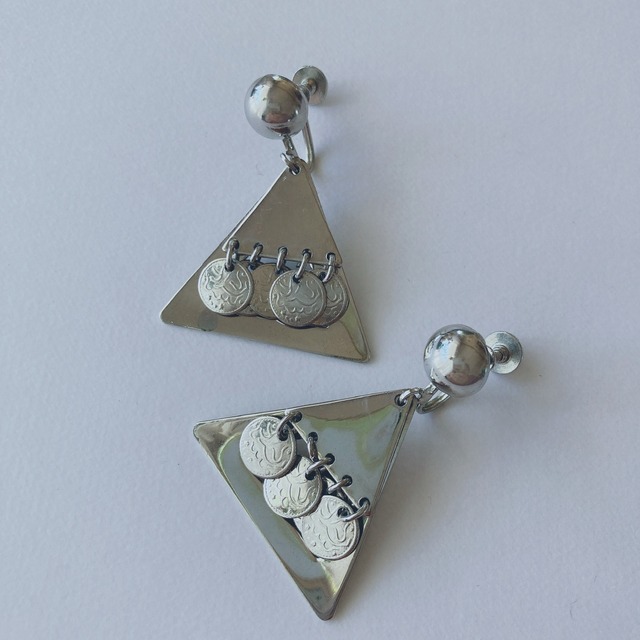 Vintage silver tone triangle dangle earrings ヴィンテージ シルバートーン トライアングル 三角形