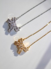 Ribbon zirconia necklace