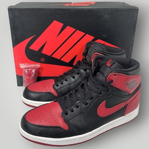 AIR JORDAN 1 RETRO HIGH OG BLACK/VARSITY RED-WHITE / ナイキ ジョーダンブランド エアジョーダン 1 レトロ ハイ オージー ブラック/レッド