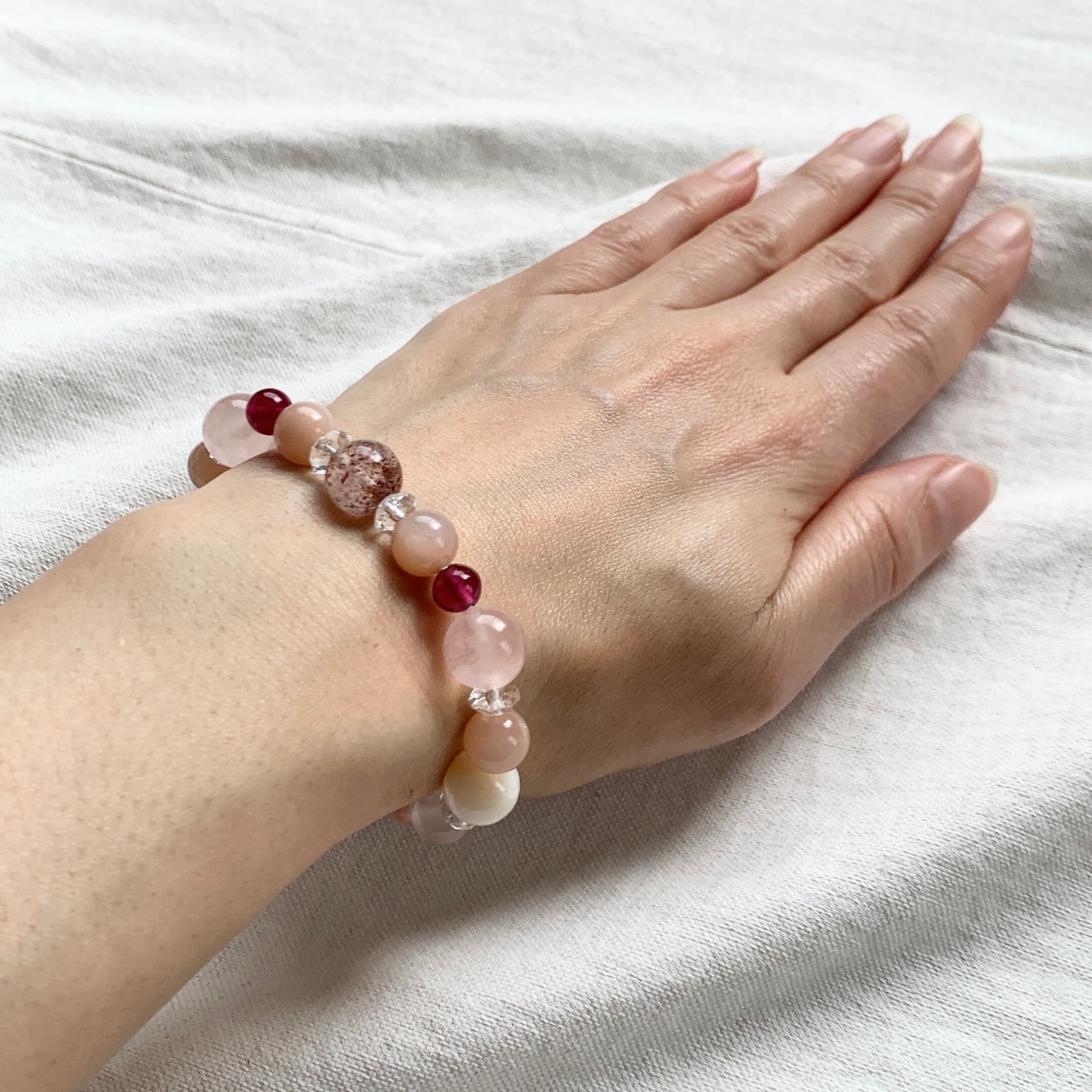 文玩堂：十八玉の桃核手持ち数珠 ハンドメイド・手芸 アクセサリー