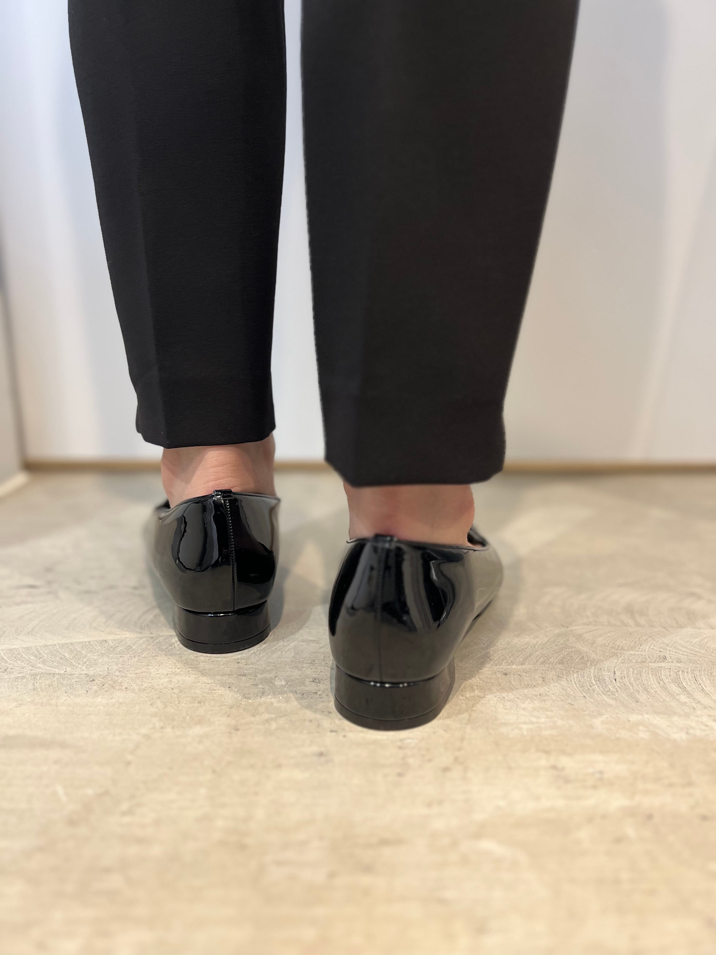 【libero】ロングノーズパンプス