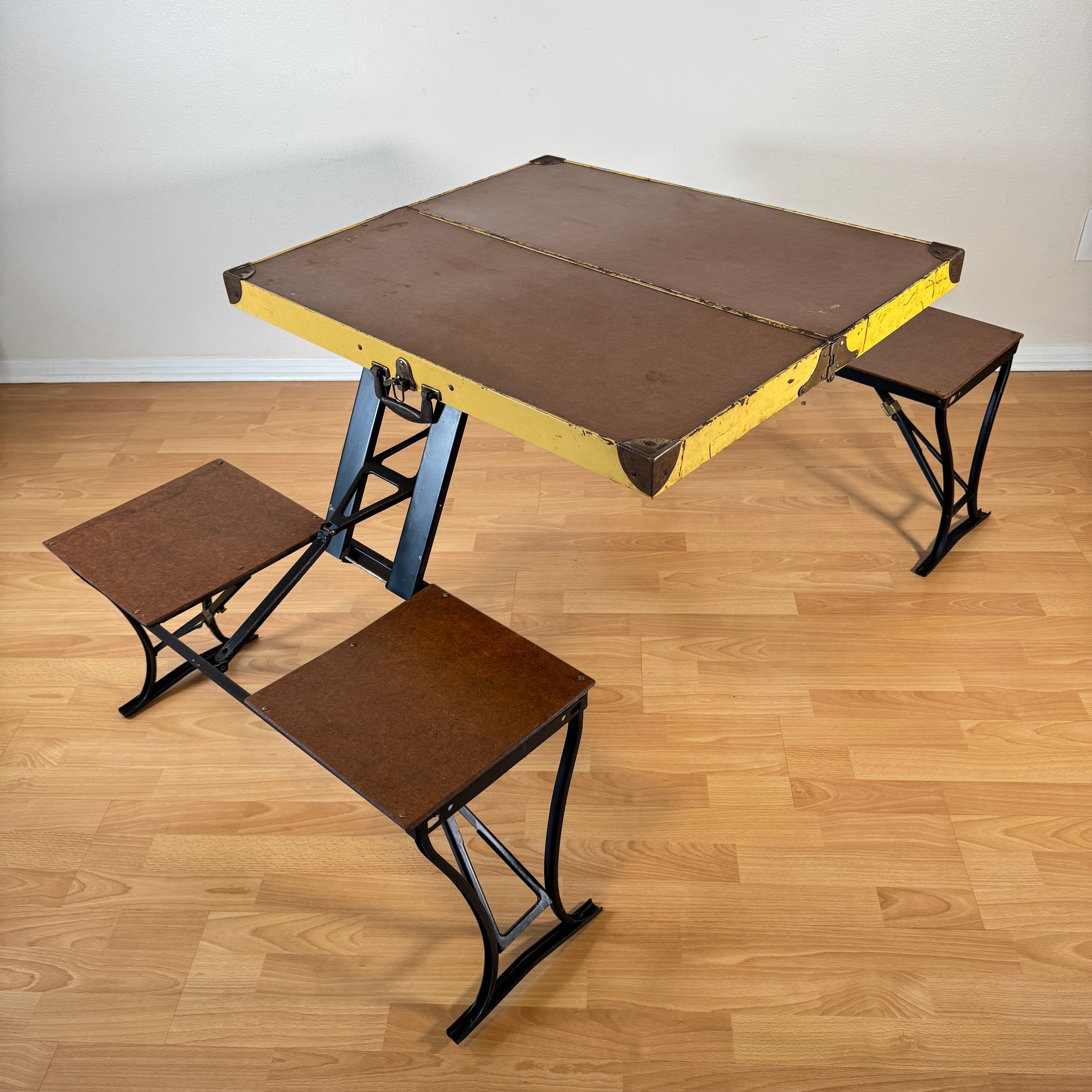 Milwaukee stamping ビンテージ ピクニックテーブル