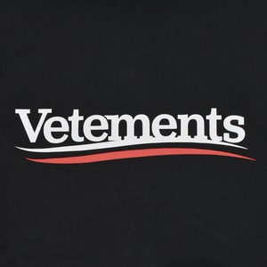 【VETEMENTS】CAMPAIGN LOGO HOODIE