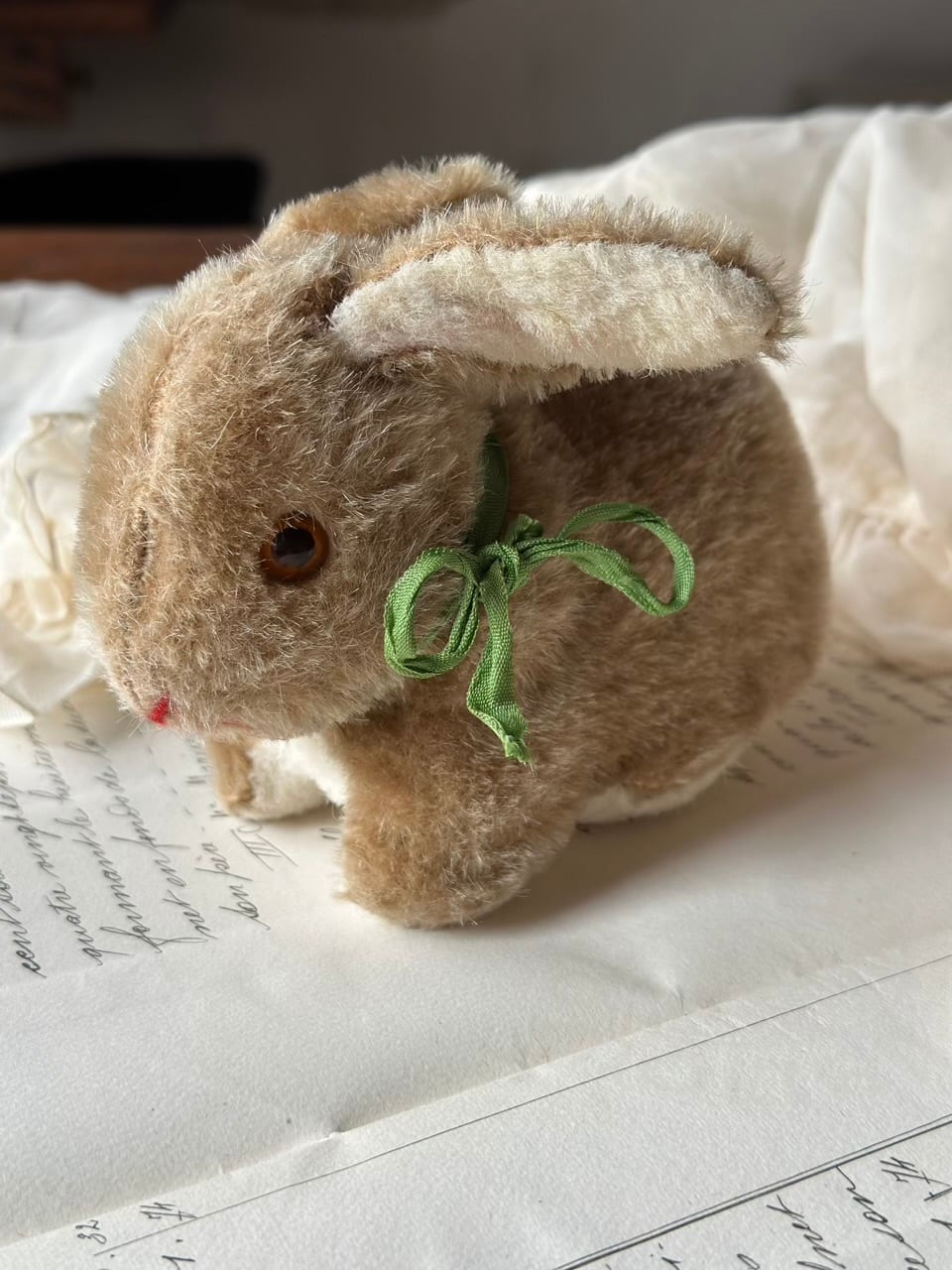 手乗りうさぎ ぬいぐるみ 緑のリボン | Brocante de La Cocotte