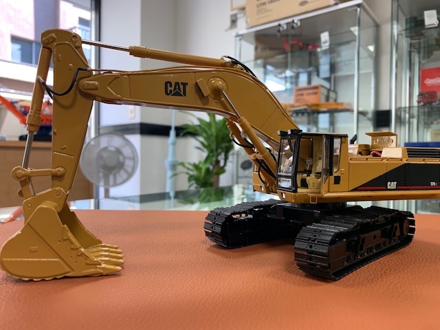 CCM  1/48 CAT 375L Mass Excavator