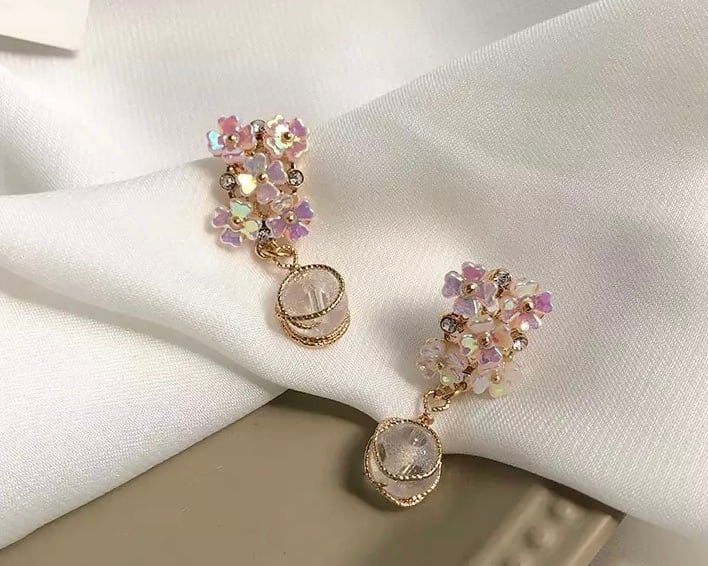 トリガーピアス/イヤリング