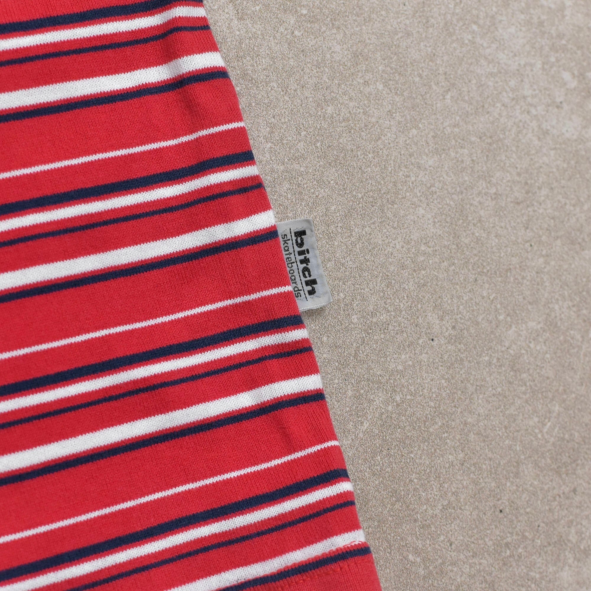 90s bitch skateboards border T-shirt | 古着屋 grin days 90s bitch skateboards border T-shirt | 古着屋 grin days