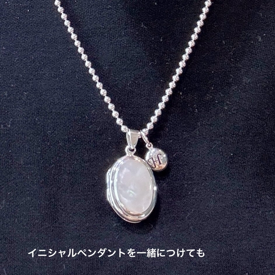 ラスト3！】白蝶貝 オーバル ロケット ペンダント Lサイズ （チェーン