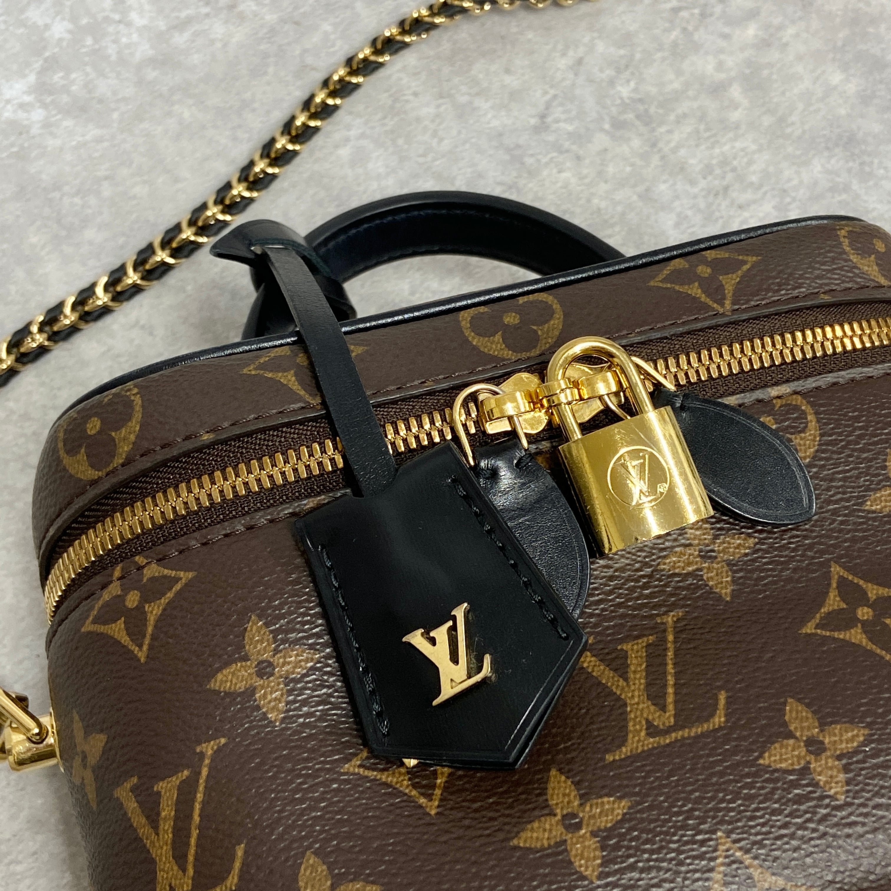 LOUIS VUITTON ルイ・ヴィトン M45165 モノグラムリバース ヴァニティ