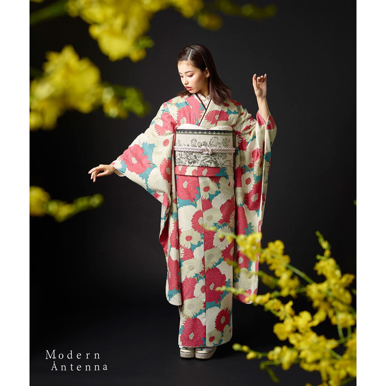 3色》菊づくし【振袖】（受注商品） | 【公式】モダンアンテナ