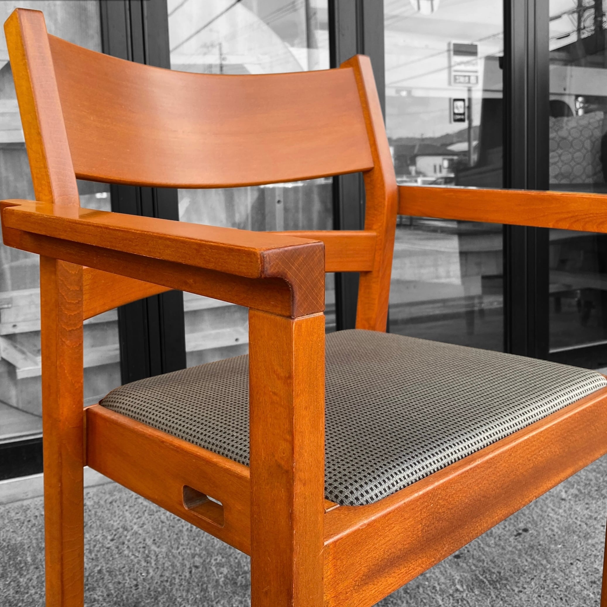 80-90s デンマーク製 オーク材 アームチェア キップレザー 仕上済み 80-90s デンマーク製 オーク材 アームチェア キップレザー 仕上