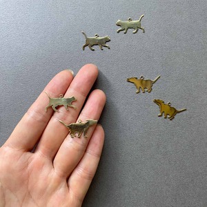 Duaオリジナル 真鍮チャーム　ねこといぬ