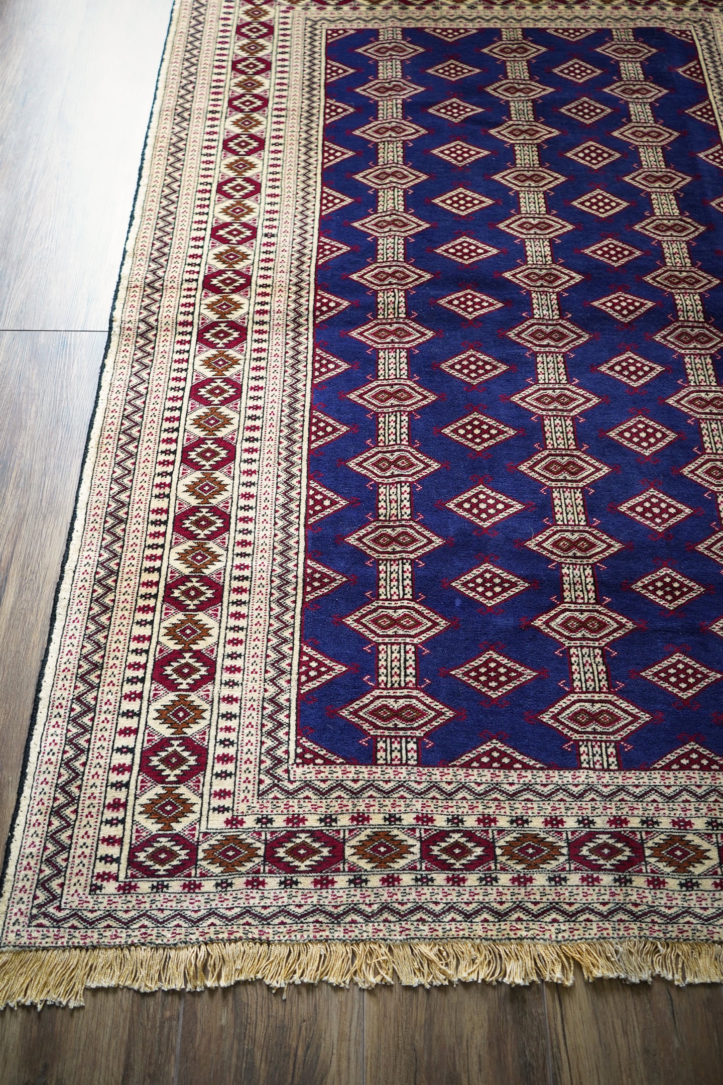 130x90cmカシミリヤンのアンテイーク絨毯トライバルラグ可愛いピンク色合い 130x90cmカシミリヤンのアンテイーク絨毯トライバルラグ可愛いピンク