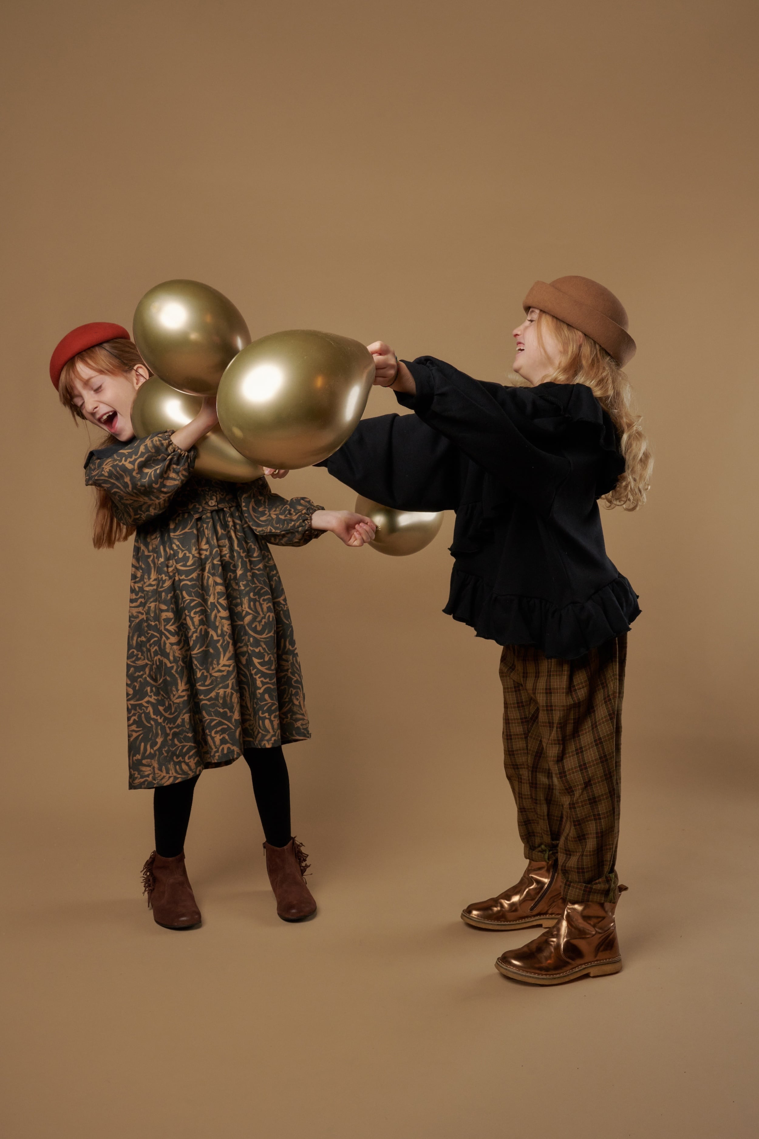 HELLO LUPO Sandy - Beige | RESONASON