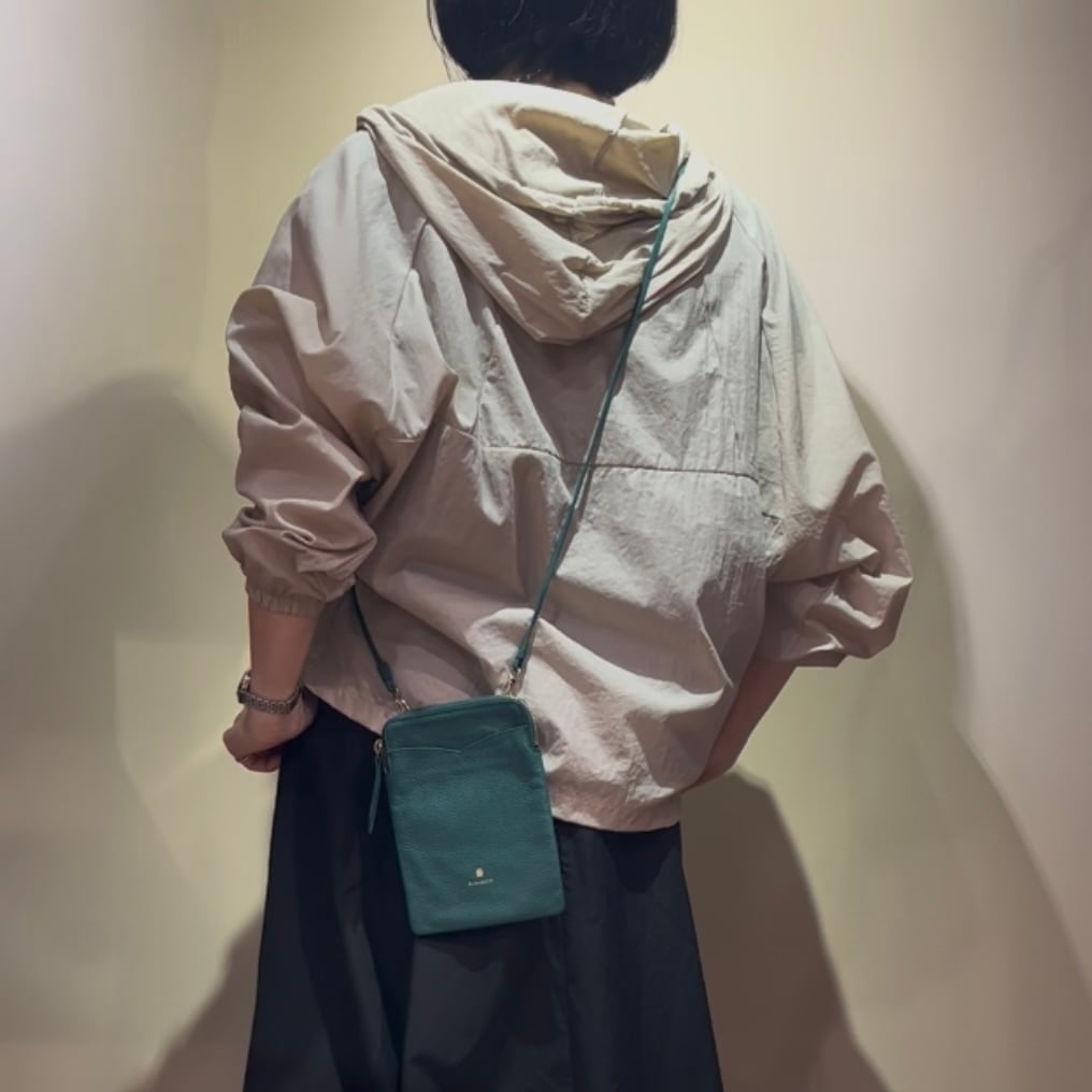 1813 【NINA RICCI 】VINTAGE ニナリッチ ヴィンテージ スマホ