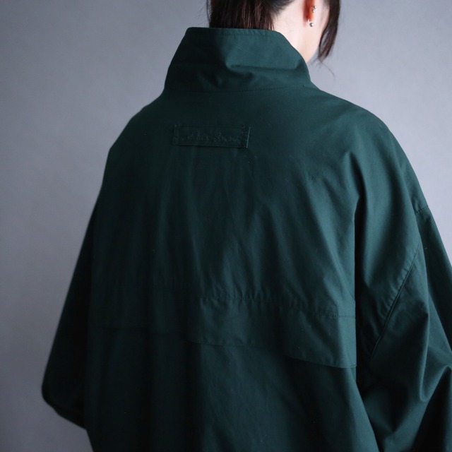 deep green XXL over size wide silhouette high-neck zip-up blouson