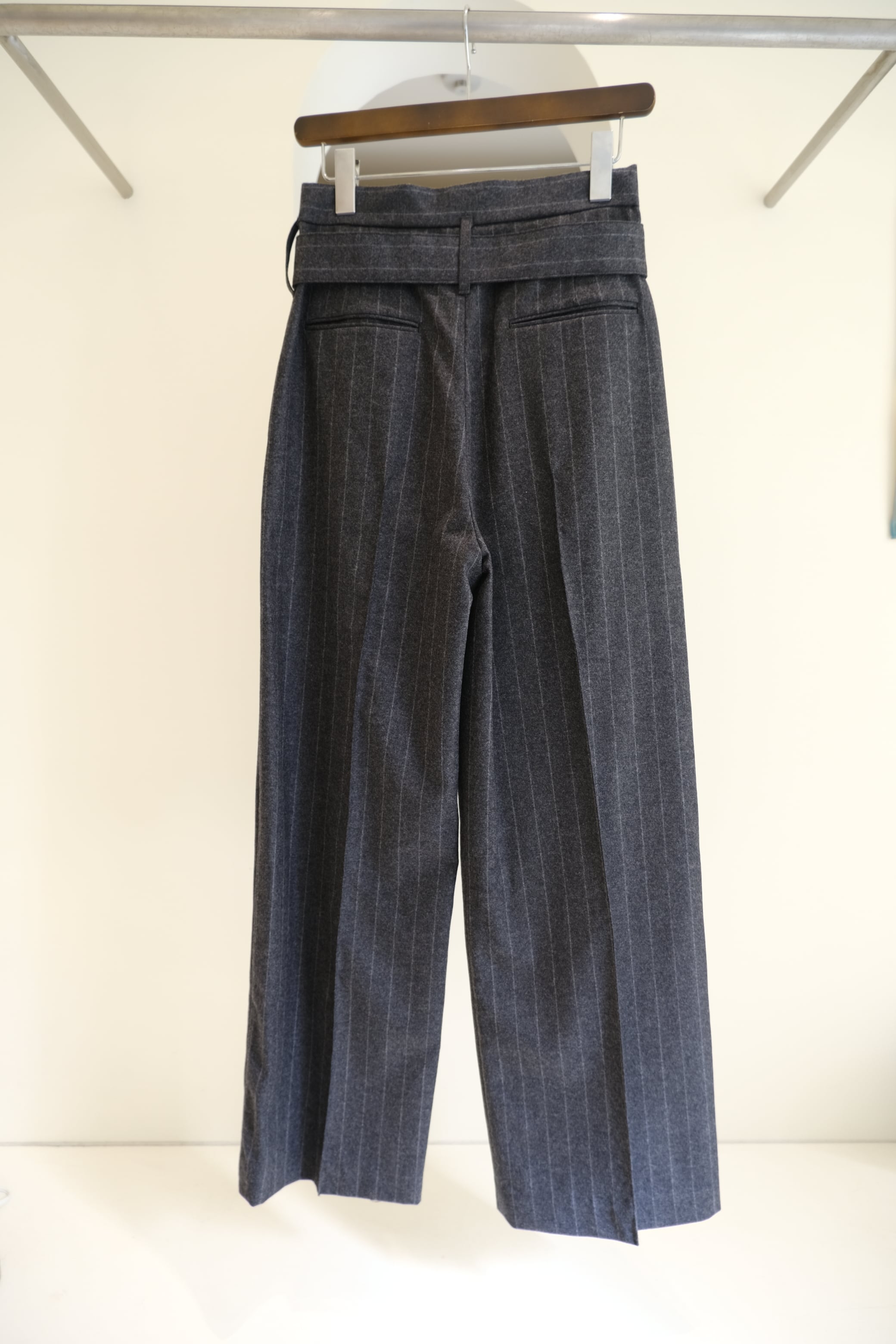 KAYLE】WOOL CASHMERE WIDE PANTS | theour