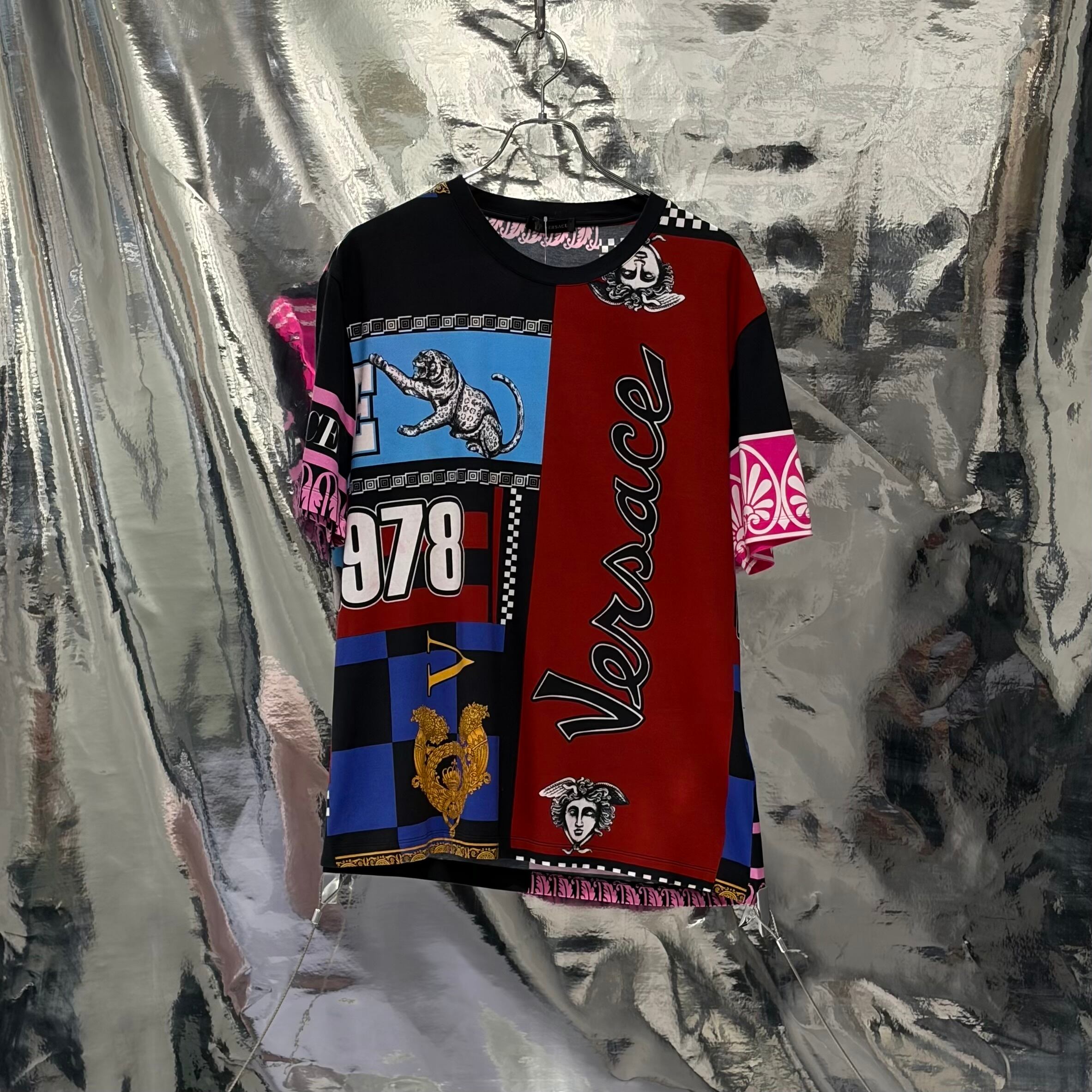 VERSACE Tシャツ 総柄 ヴェルサーチ