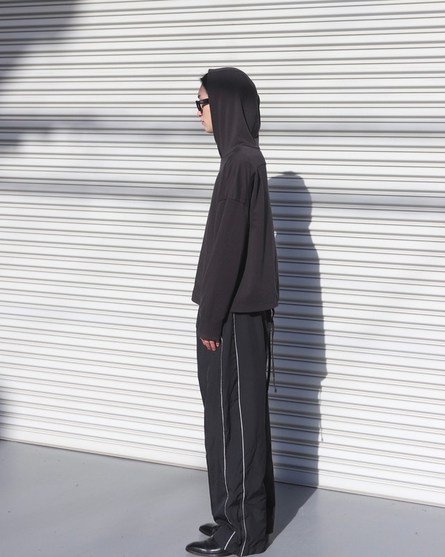 back asymmetric vent hoodie