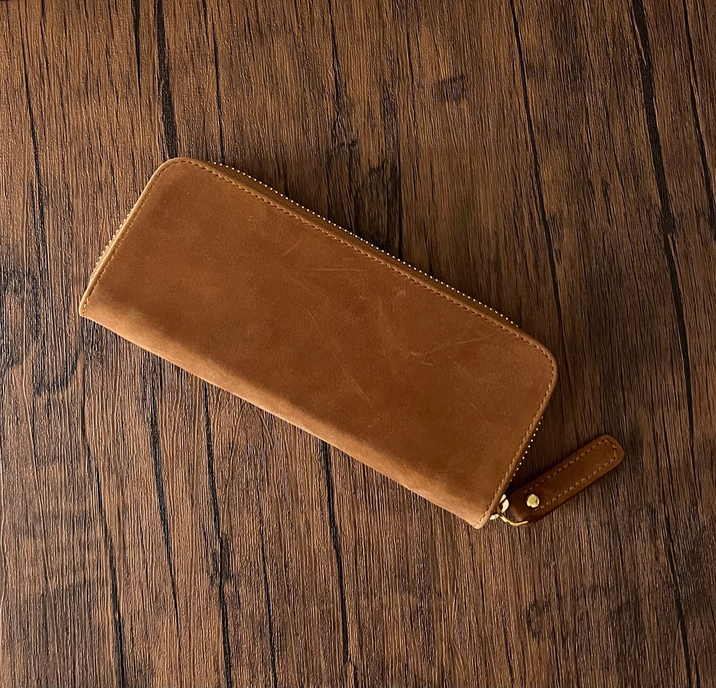 バハギア ペンケース コンパクト ラウンドジップ型 クレイジーホース