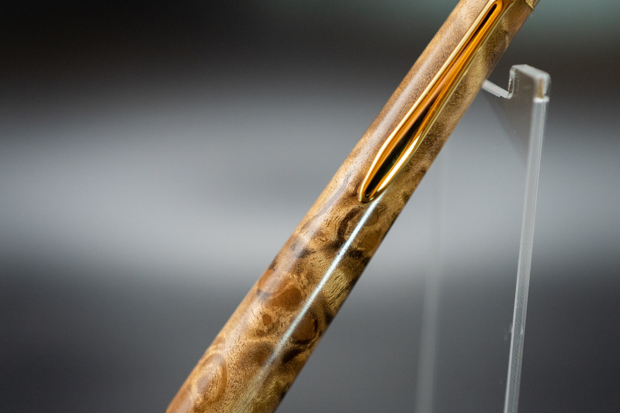 【 緻密な黄金の杢 】 マーブルウッド